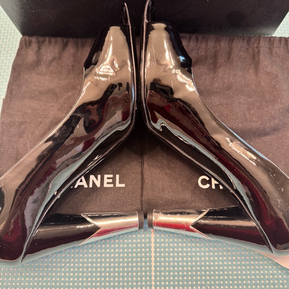 Authentic CHANEL Black patent peep toeHeels with silver like new box/ receipt - Picture 10 of 16
